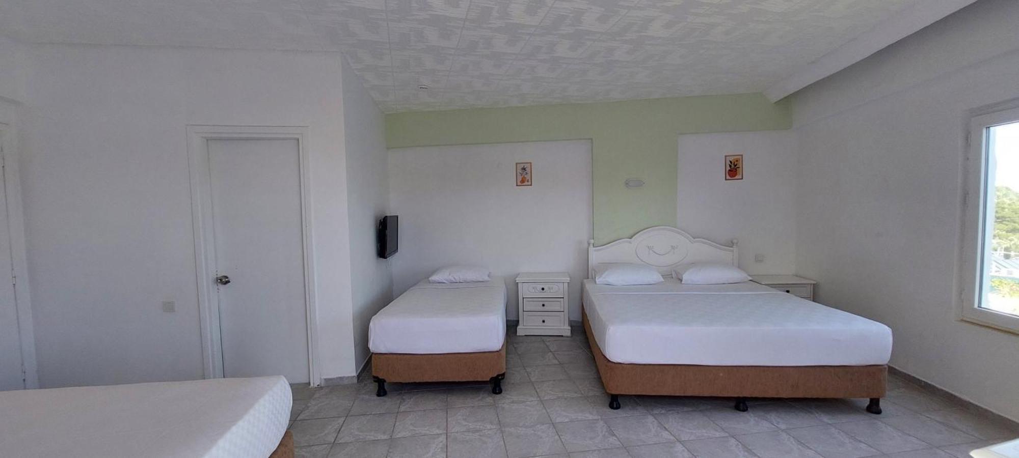 Uk Hotel Kiris Antalya Exteriér fotografie