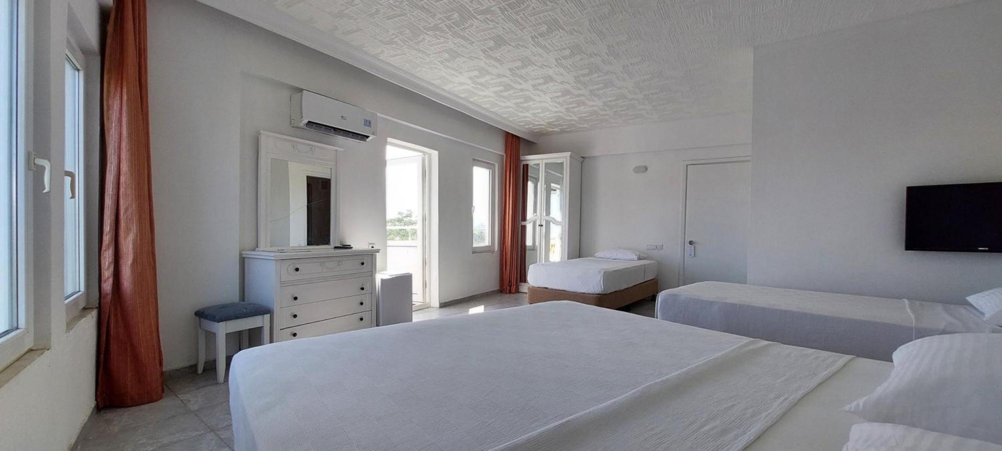Uk Hotel Kiris Antalya Exteriér fotografie