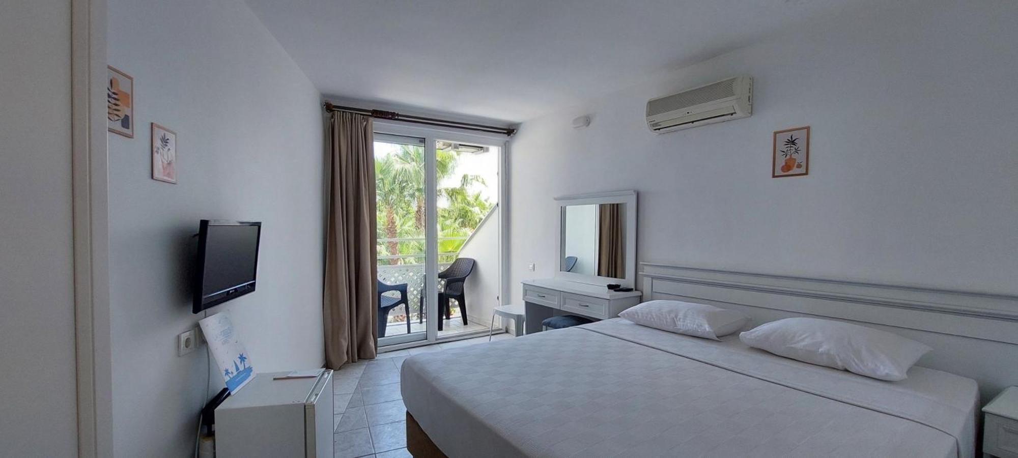 Uk Hotel Kiris Antalya Exteriér fotografie